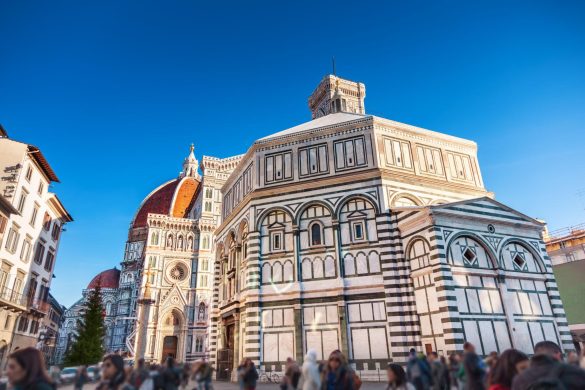 Duomo Plaza